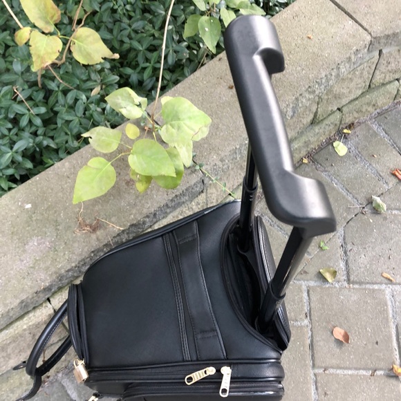 Black carry on roller duffel - Picture 2 of 5